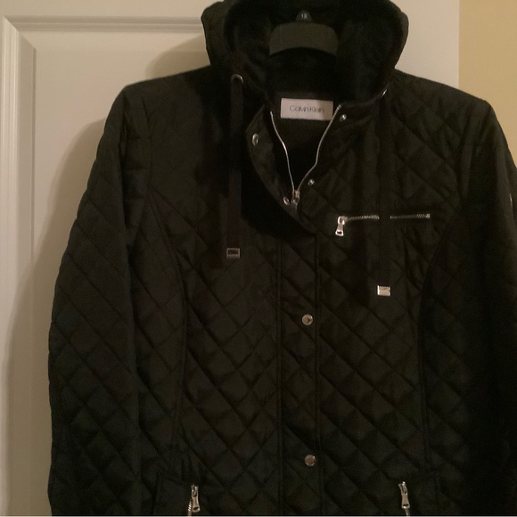 Calvin Klein quilted coat - Picture 2 of 4